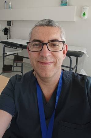 Dr. Max González Solovera - Traumatólogo 