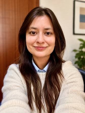 Romina Ayala - Psicología Clínica Infantoadolescente y Terapeuta Familiar
