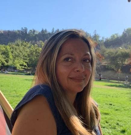 Andrea Medina - Abogada de Familia, Terapeuta Holística y acompañante espiritual