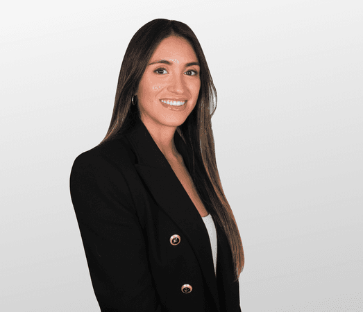 Abogada Claudia Bustos - Abogada