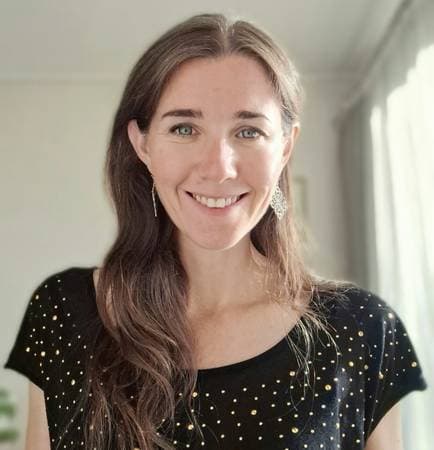 Carolina Köstner - Psicóloga Adultos | Autocompasión - Vínculos sanos - Heridas de Apego - Ansiedad - Límites - Autoconfianza - Coaching Laboral