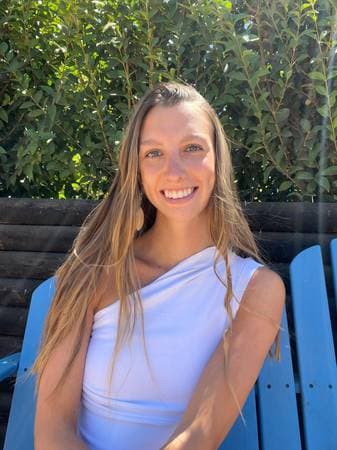 Nutricionista Laura Baeza Gerhart - Nutricionista integrativa, enfocada en salud digestiva y deporte fitness