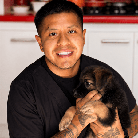 CumbreVet - Dr. Daniel Amache F. - Veterinario