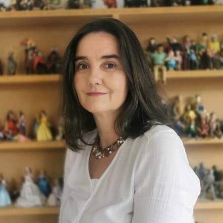 Paula Larrain - Psicología