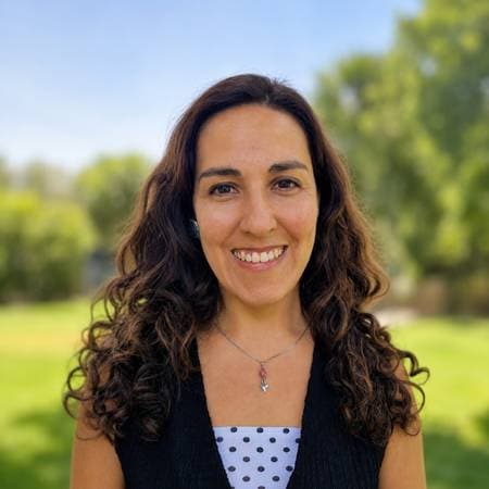 Ana Vargas Olguin - Psicóloga Clínica y Educacional - Mg.Jung, Mindfulness, Compasión, Somática y Educación Emocional