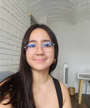 Kimberly De la Mora - Maestra en Terapia Familiar Sistémica