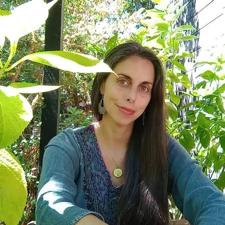 Psicóloga Marisol Meza - @abrazando_tu_ser - Transiciones vitales, vinculares, crisis, desconexión o búsqueda de sentido