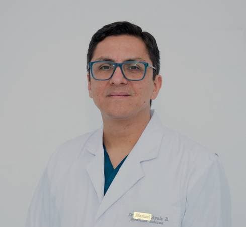 Dr. Manuel Ayala Borje - Médico Internista