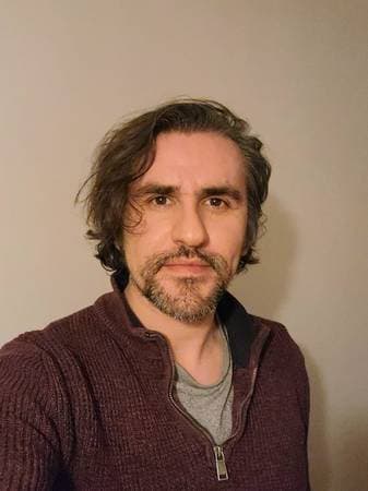Dr. Sebastián Poch Velasco - Médico General