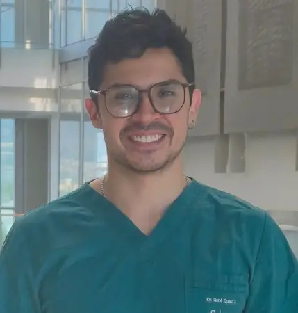 Dr. René Opazo Álvarez - Dentista, especialista en TTM y DOF