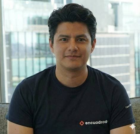Jesús Bustamante - Customer Success