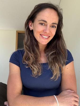 Camila Bertrand C - Medico Integrativo- Salud Mental Perinatal
