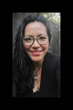 Viviana Albornoz - Psicóloga, Magíster en Psicología Clínica| Atención a Adolescentes y Adultos|