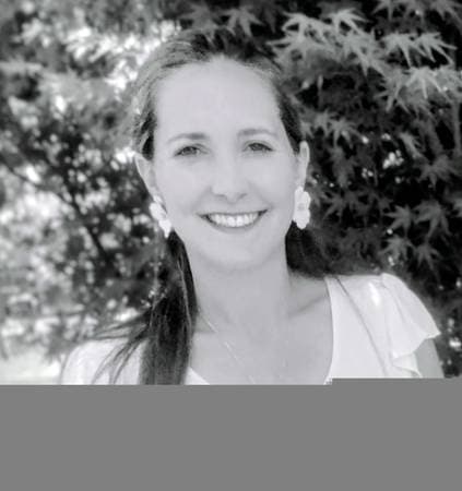 Psicóloga Dolly Ugarte - Psicóloga, especialista en desórdenes alimentarios y psicoterapia con enfoque integral. 