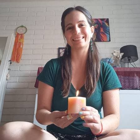 Angela Masajes Curativos - Masajista, limpieza energética, flores de bach, Reiki, Alineación de chakras, sanación energética para animalitos, informe numerológico, sonoterapia