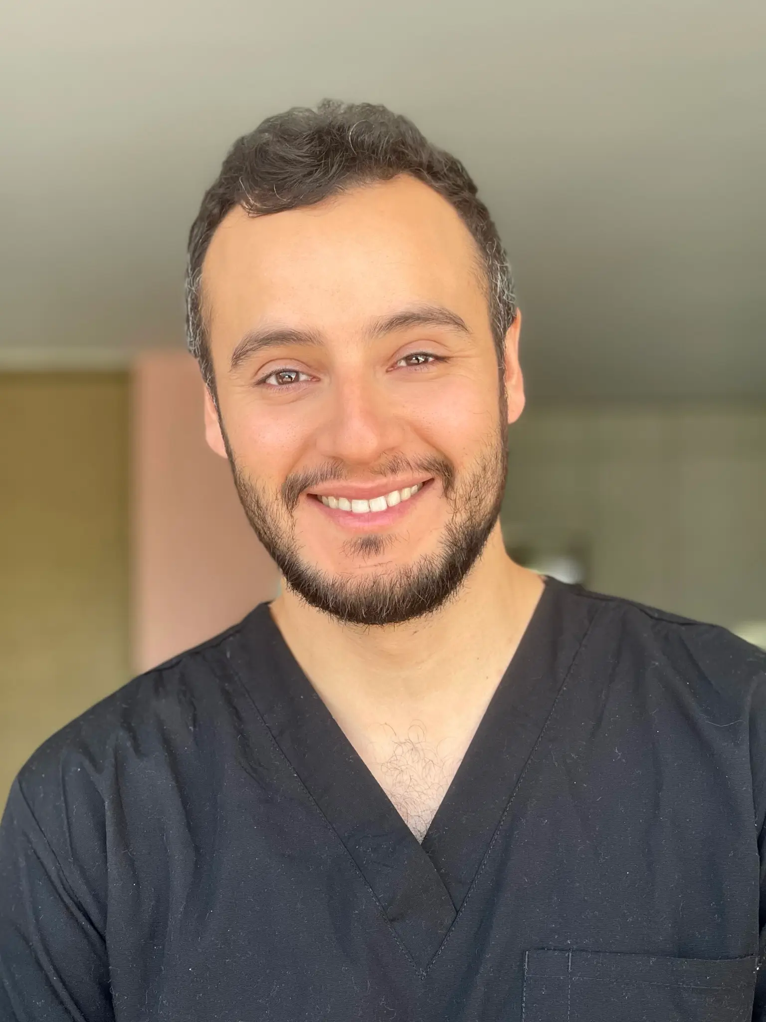 Pablo Velásquez - Masoterapeuta con diplomados en Masaje TUINA