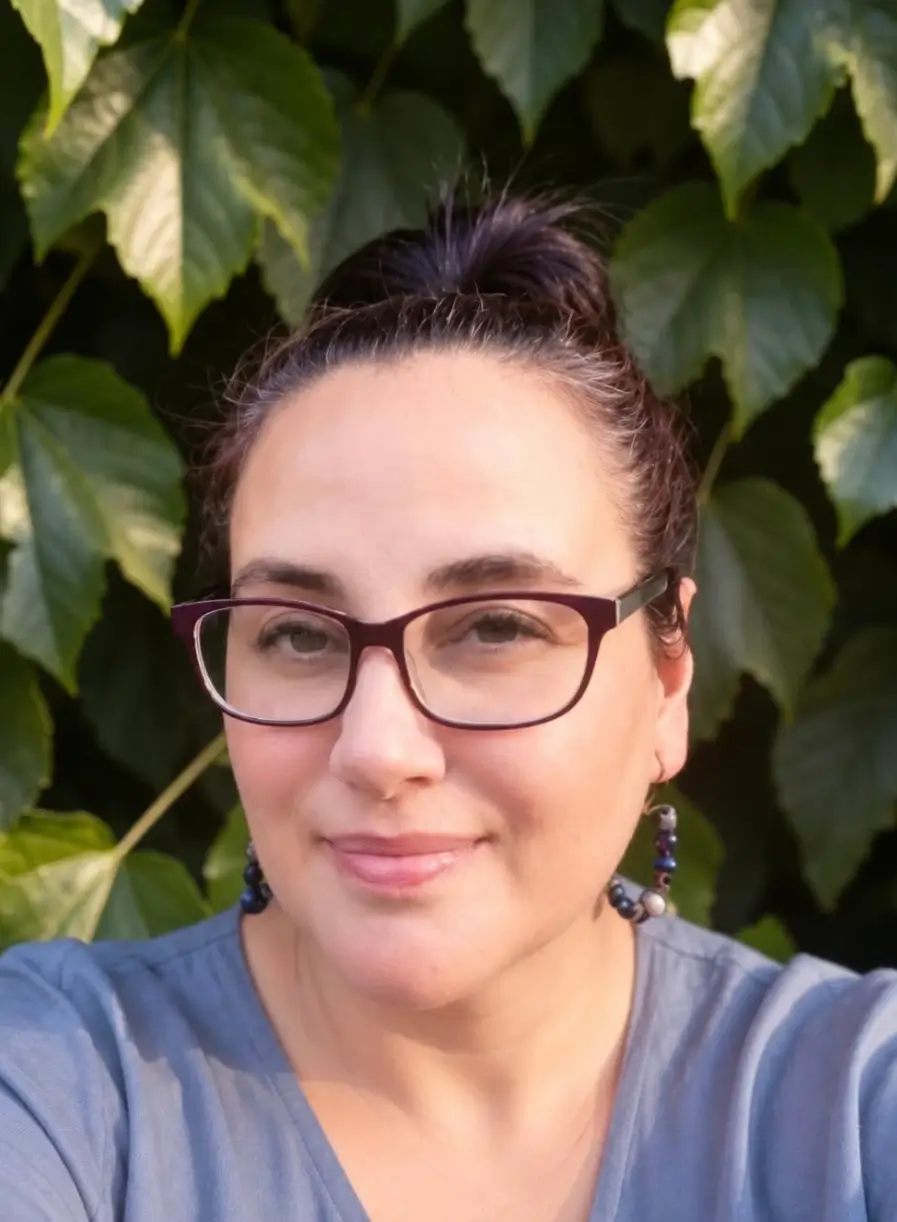 Silvana Paratori - Psicóloga Clínica - Magister en Psicoterapia (Reino Unido)