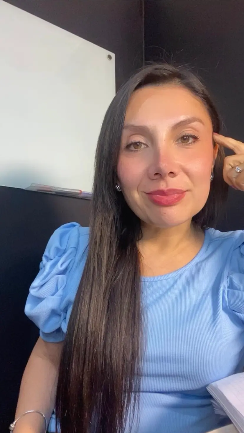 Cinthya Oliva - Educadora Financiera Inmobiliaria