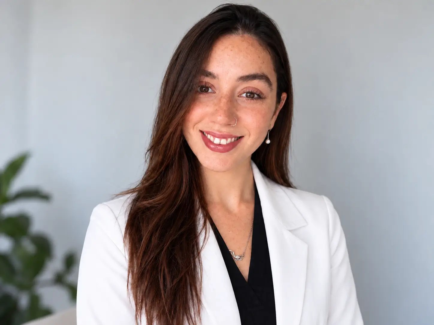 Dra. Valentina Alarcón F. - Residente Psiquiatría Adultos