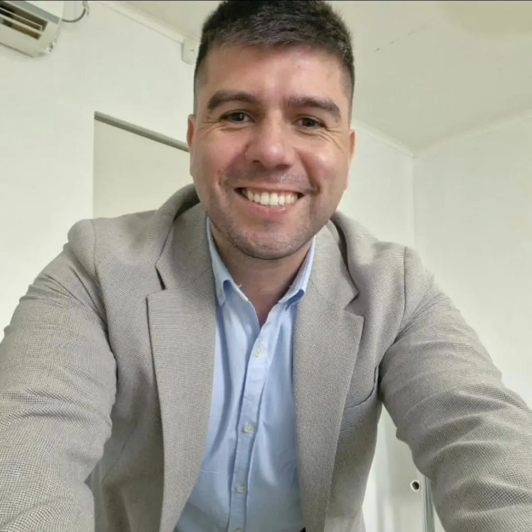 Christopher Cisterna Gallardo - Psicólogo Clínico