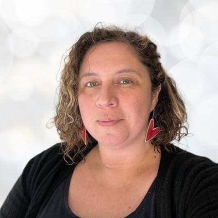 Ps. Daila O. - Psicóloga en Trauma Relacional Complejo y TAB | Hipnoterapeuta | Perspectiva de género