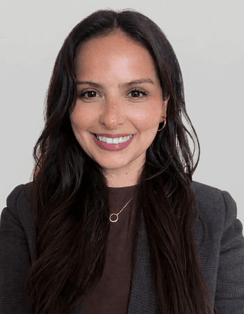 Paula Espinaza - Terapeuta cognitivo conductual / Terapeuta EMDR