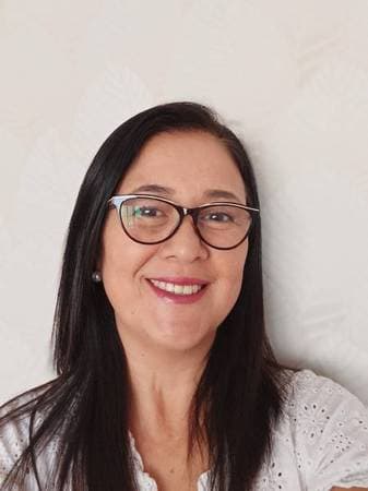 Ps. Rena Nakayama Monardes - Psicóloga clínica - Psicogerontología