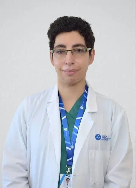 DIEGO GUARDA SUBIABRE - Médico General