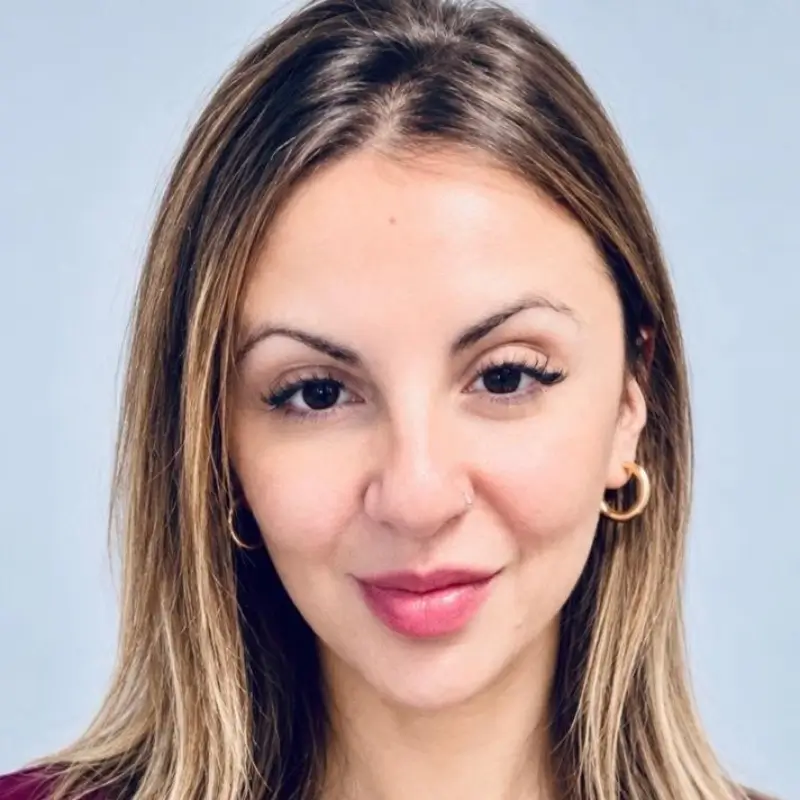 Karla Ramírez - Nutricionista Suplementos y Dietoterapia